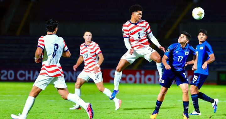 Selección Sub-20 cae 3-0 ante Estados Unidos y compromete su pase en el Premundial