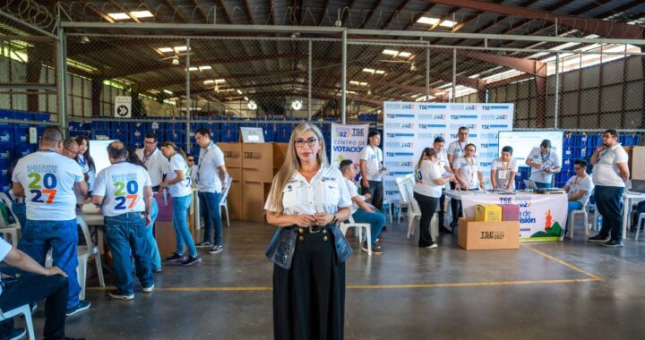 Roxana Soriano reafirma el compromiso del TSE de brindar mayor eficiencia y transparencia en los comicios de 2027