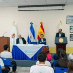 Ernesto Castro reconoce el talento artístico de estudiantes del Colegio Español Padre Arrupe