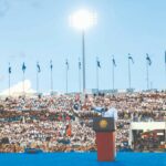 Gobierno anuncia la entrega de 50,000 becas para formación universitaria y técnica